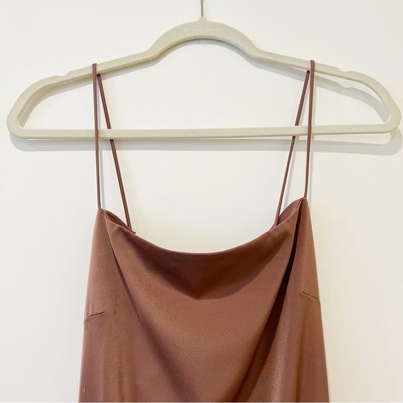 NBD Malia Midi Dress Sheen Satin Mauve Size M - Picture 5 of 9